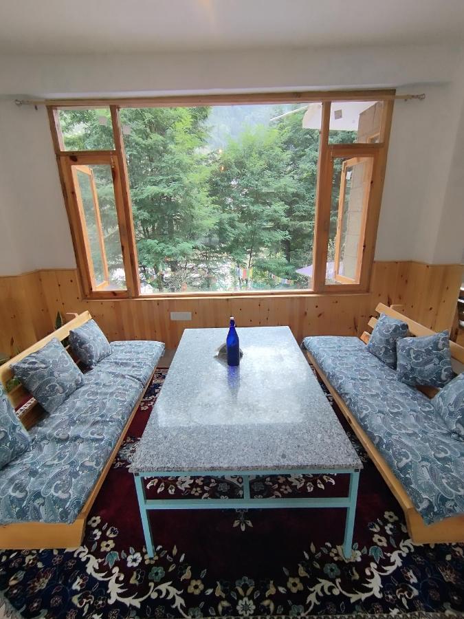Hotel Mountain Majesty! Top-Rated Luxury Stay Amid Snowcapped Mountains With Balcony And Riverside Calm Manali  Luaran gambar