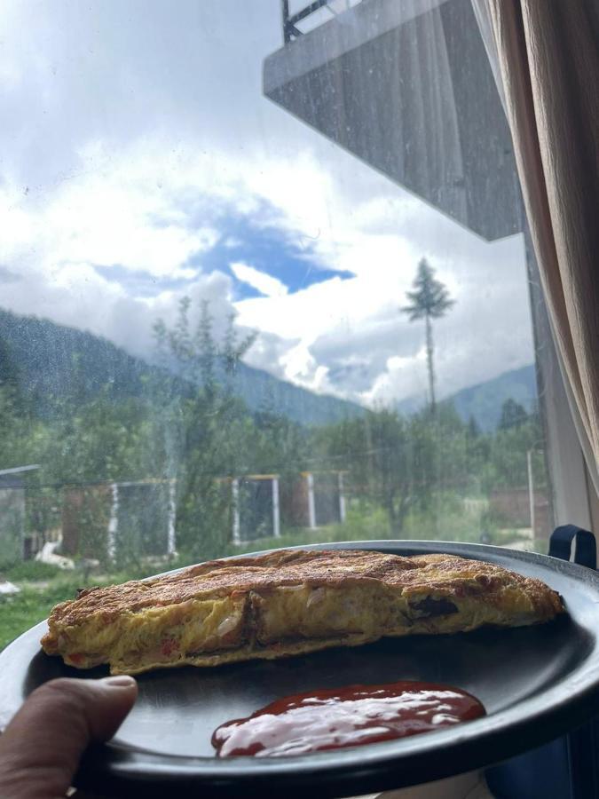 Hotel Mountain Majesty! Top-Rated Luxury Stay Amid Snowcapped Mountains With Balcony And Riverside Calm Manali  Luaran gambar