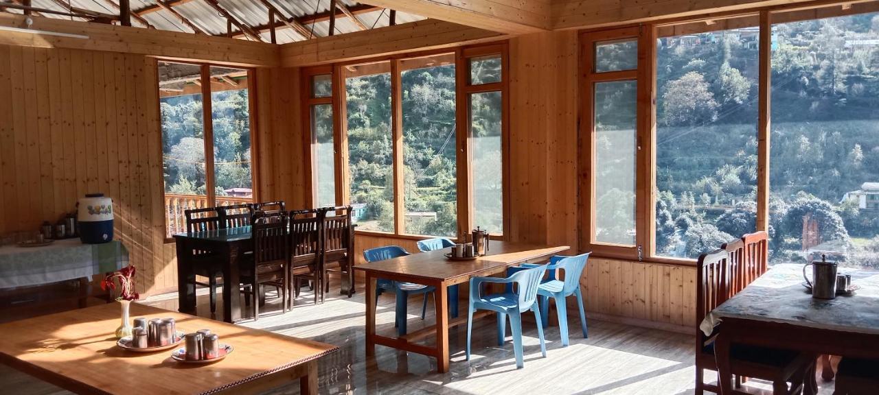 Hotel Mountain Majesty! Top-Rated Luxury Stay Amid Snowcapped Mountains With Balcony And Riverside Calm Manali  Luaran gambar