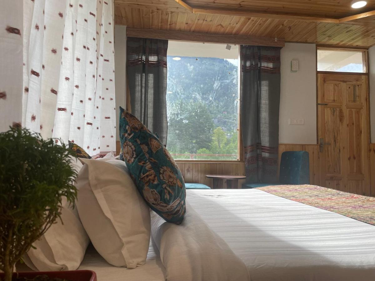 Hotel Mountain Majesty! Top-Rated Luxury Stay Amid Snowcapped Mountains With Balcony And Riverside Calm Manali  Luaran gambar